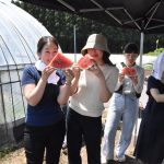 最新の設備に圧倒　ＪＡ女性大学ルミナール　スイカ選果場見学