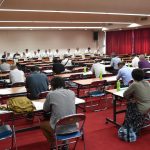 上期支所運営委員会で組合員に仮決算実績や各事業の進捗状況を説明
