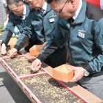 健苗祈り播種式　引き渡し27日から